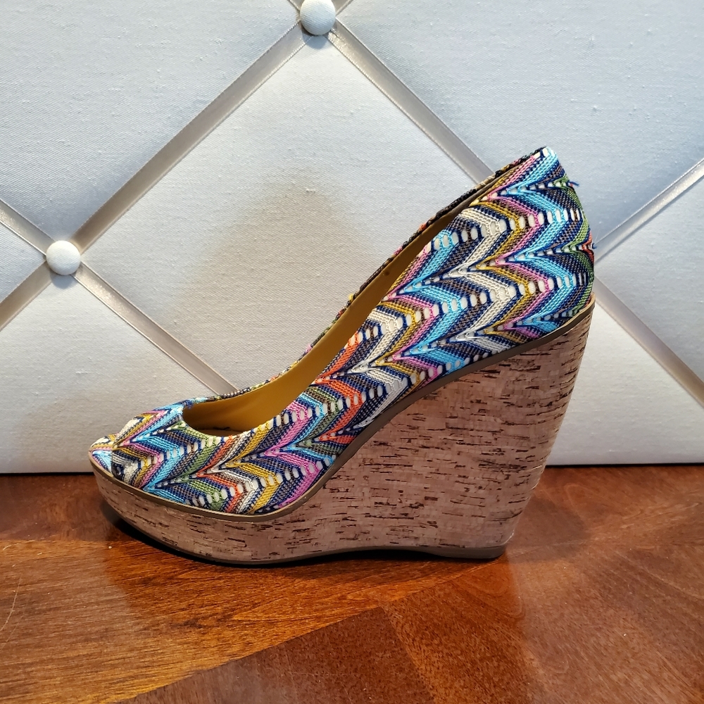 Nine West Wild Thingo Chevron Wedge - Picture 5 of 13